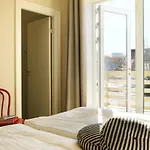 호텔 Strandhotellet 알링에