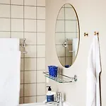 Strandhotellet 3* אלינגה