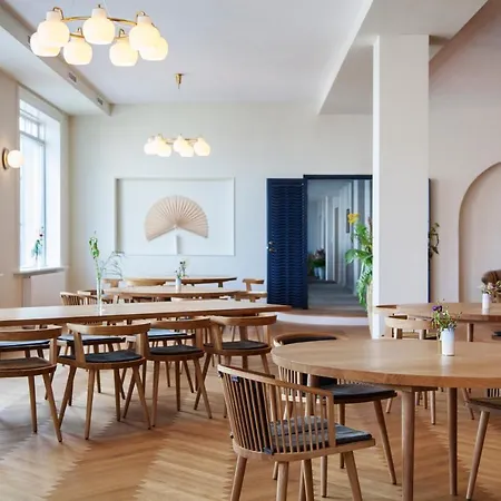 Strandhotellet Отель Аллинге