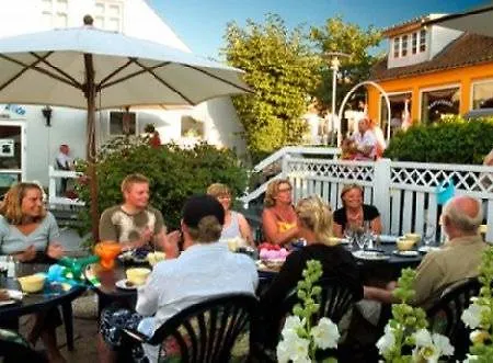 Отель Strandhotellet Аллинге