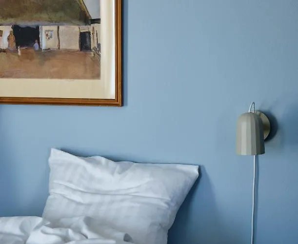 Strandhotellet Hotel 3*