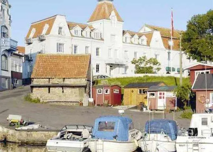 Otel Strandhotellet Allinge-Sandvig