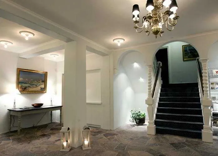 Hotel Strandhotellet 3*