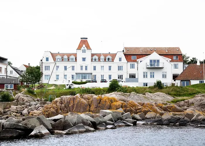 Strandhotellet Otel 3*
